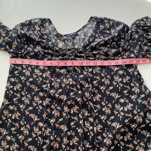 American Eagle Floral Lace-Up Peasant Blouse | Boho Top Size S - Picture 4 of 5